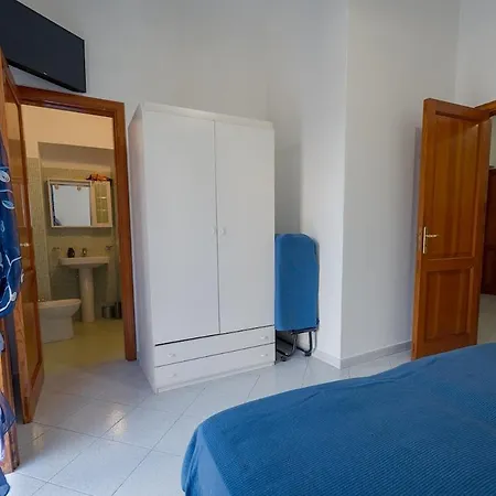 Terrazza Privata A Centro Λίπαρι
